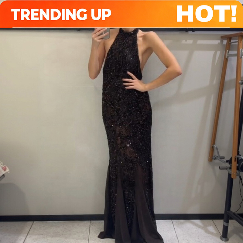 Women Fashion Gown - ชุดเดรสยาวประดับเลื่อมวิบวับ ดีไซน์เก๋ไก๋ สายคล้องคอ เซ็กซี่ โชว์หลัง ไร้แขน