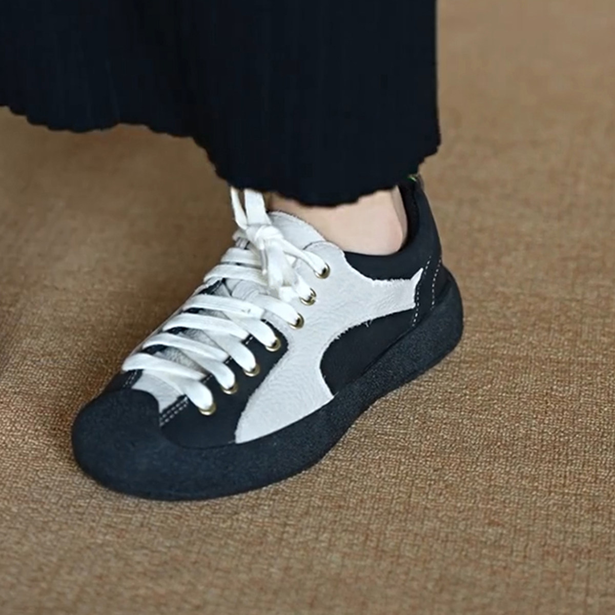 รองเท้าผ้าใบลำลองสำหรับผู้หญิง - Women'S Fashion Market Size บทวิจารณ์และราคา