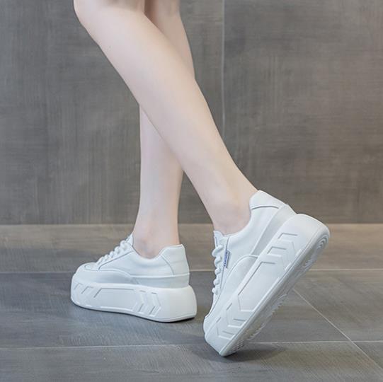 รองเท้าผ้าใบส้นตึกแบบหนา 8 ซม. - Sneakers Fashion Women บทวิจารณ์และราคา